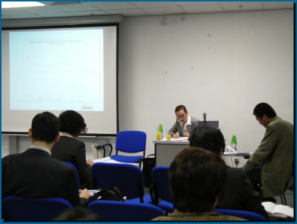 602x451 pixels (69K)